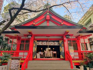 三田春日神社の社殿