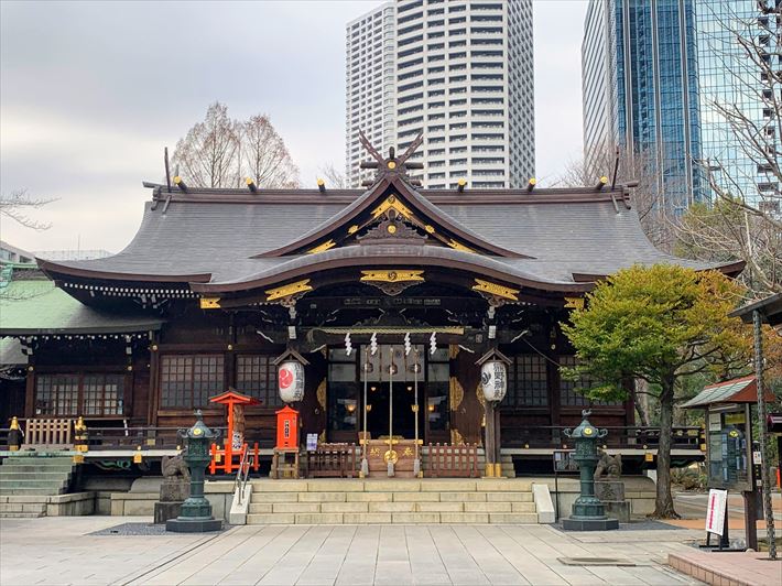 新宿十二社熊野神社の拝殿