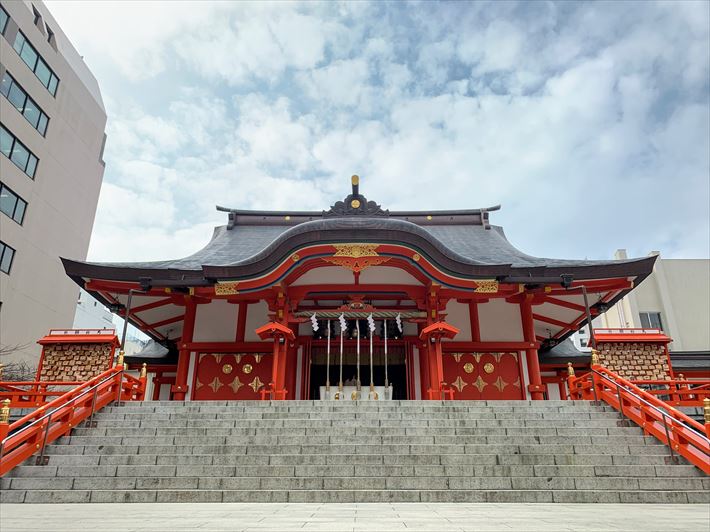 花園稲荷神社の拝殿