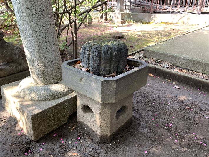 中井御霊神社の境内社・稲荷神社