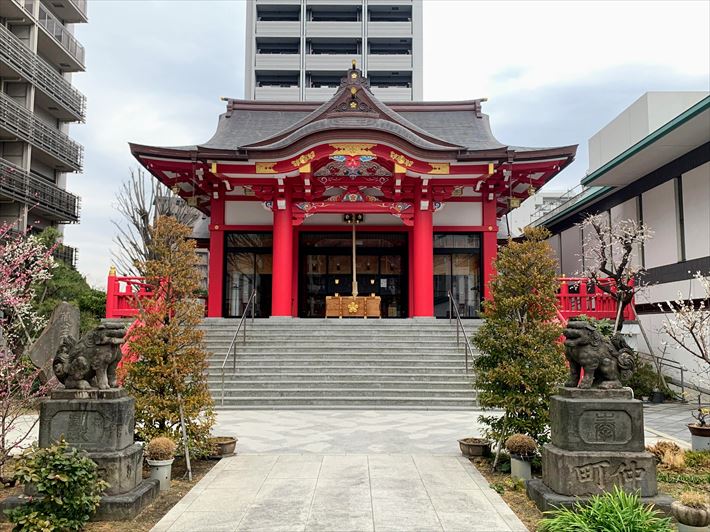 成子天神社の社殿